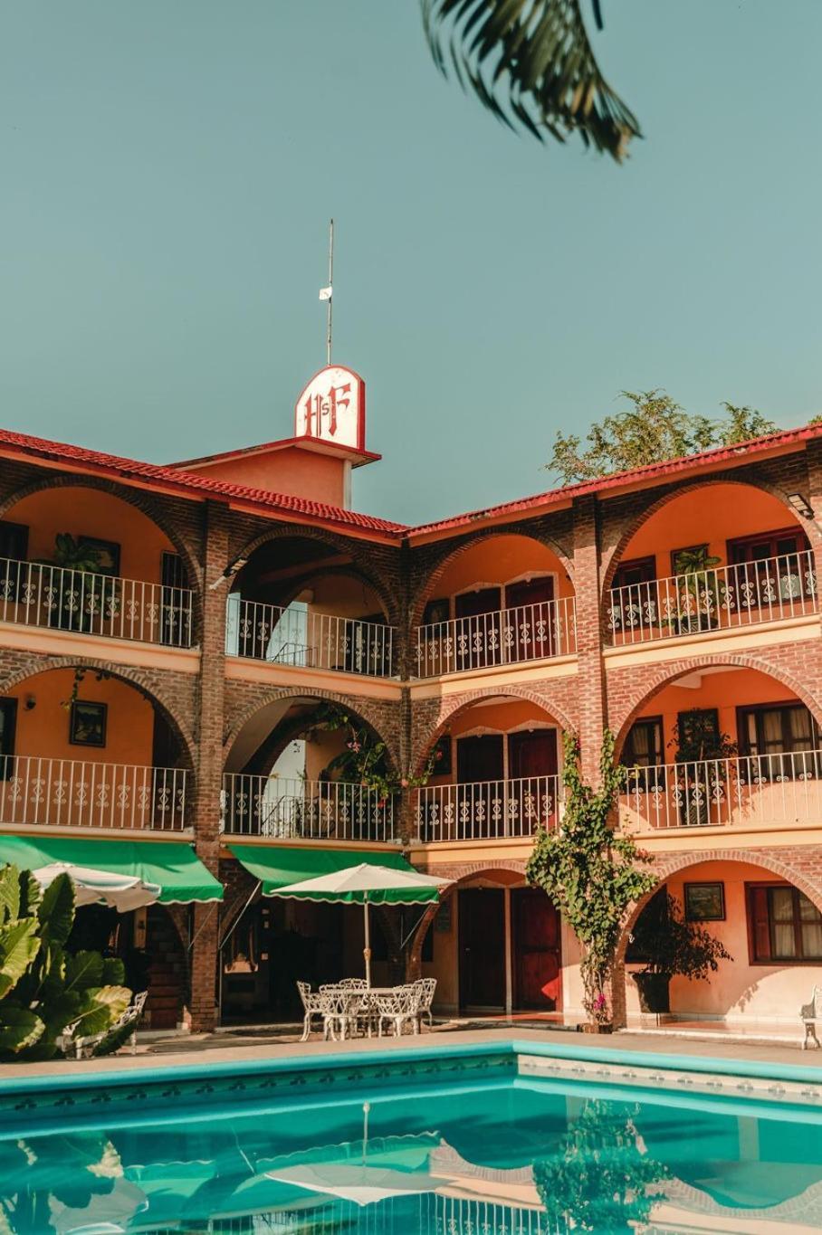 Hotel Hf Hacienda San Francisco Puente Nacional Kültér fotó